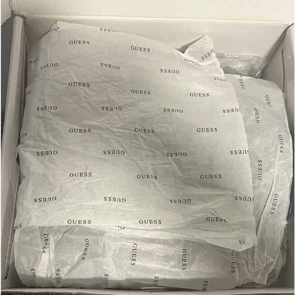 Women’s Guess Black Multi Fabric (leopard) High Heel Booties - Picture 4 of 10